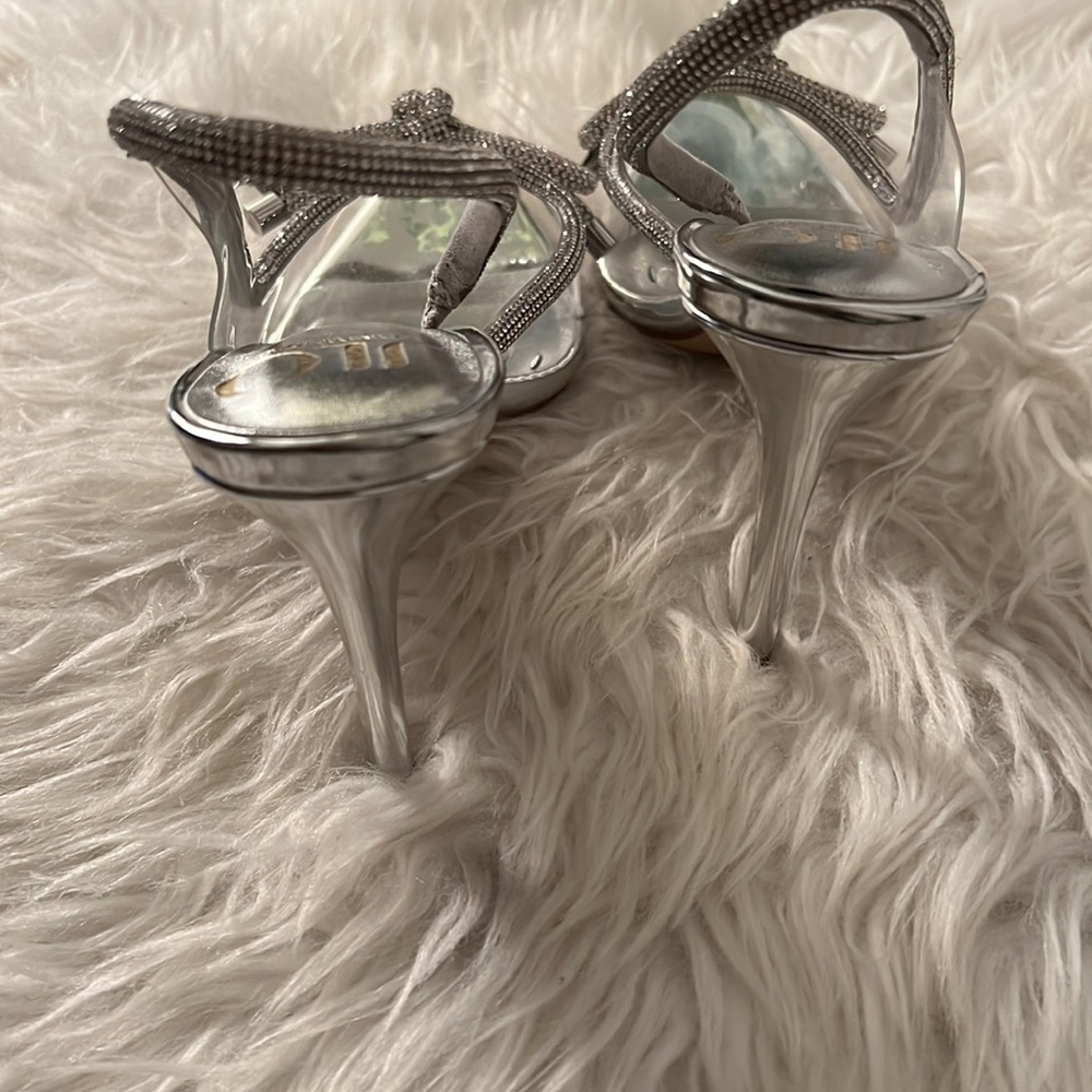 JLo Jennifer Lopez heels / shoes - Picture 6 of 7